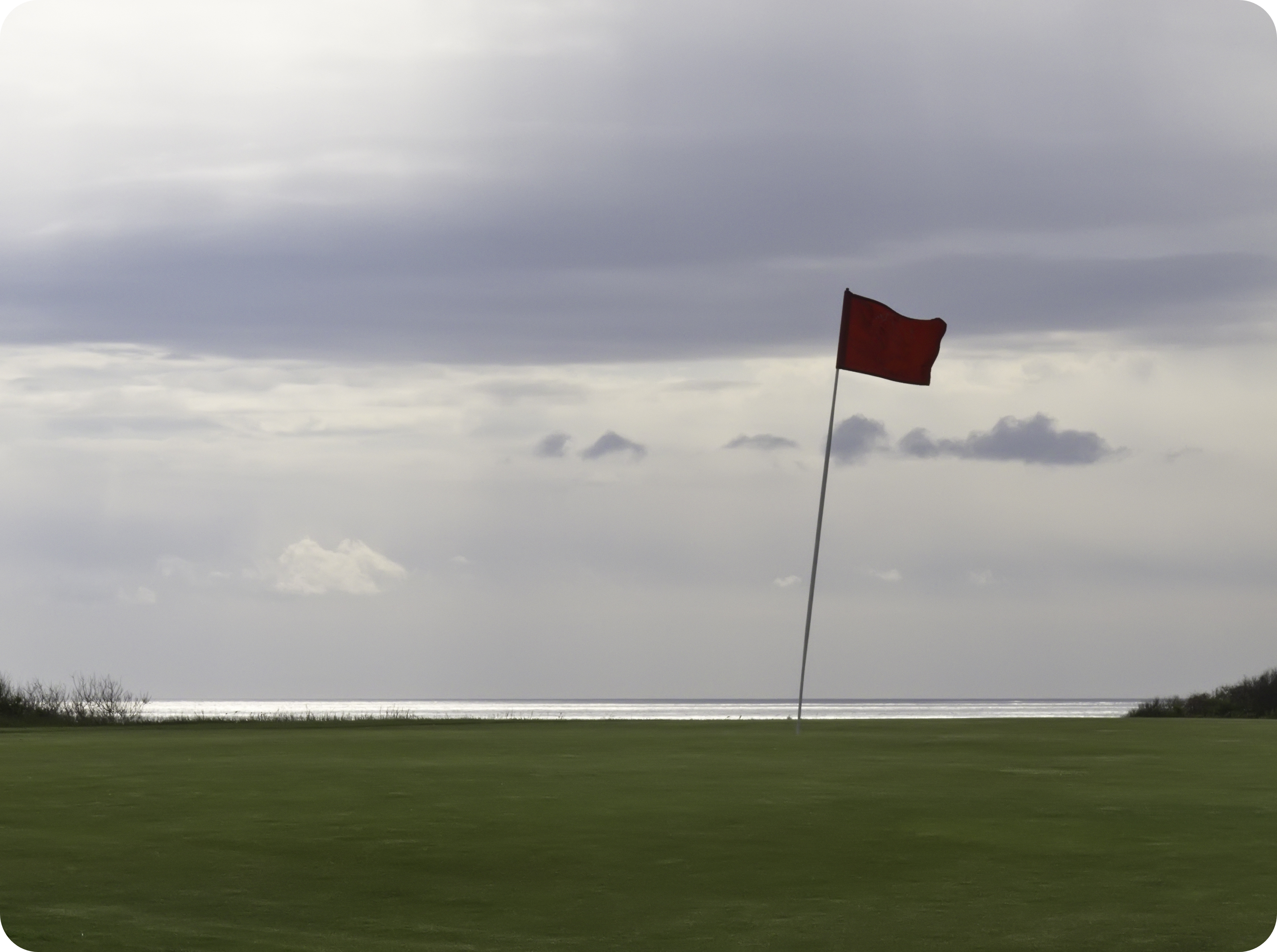 golf cart gps systems flag in wind